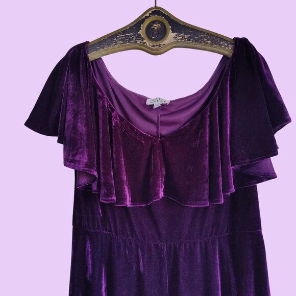 Unique Vintage Whimsy Goth Velvet V Neck Flutter Sleeve Overlay Bodice Dress 1X - Picture 12 of 15